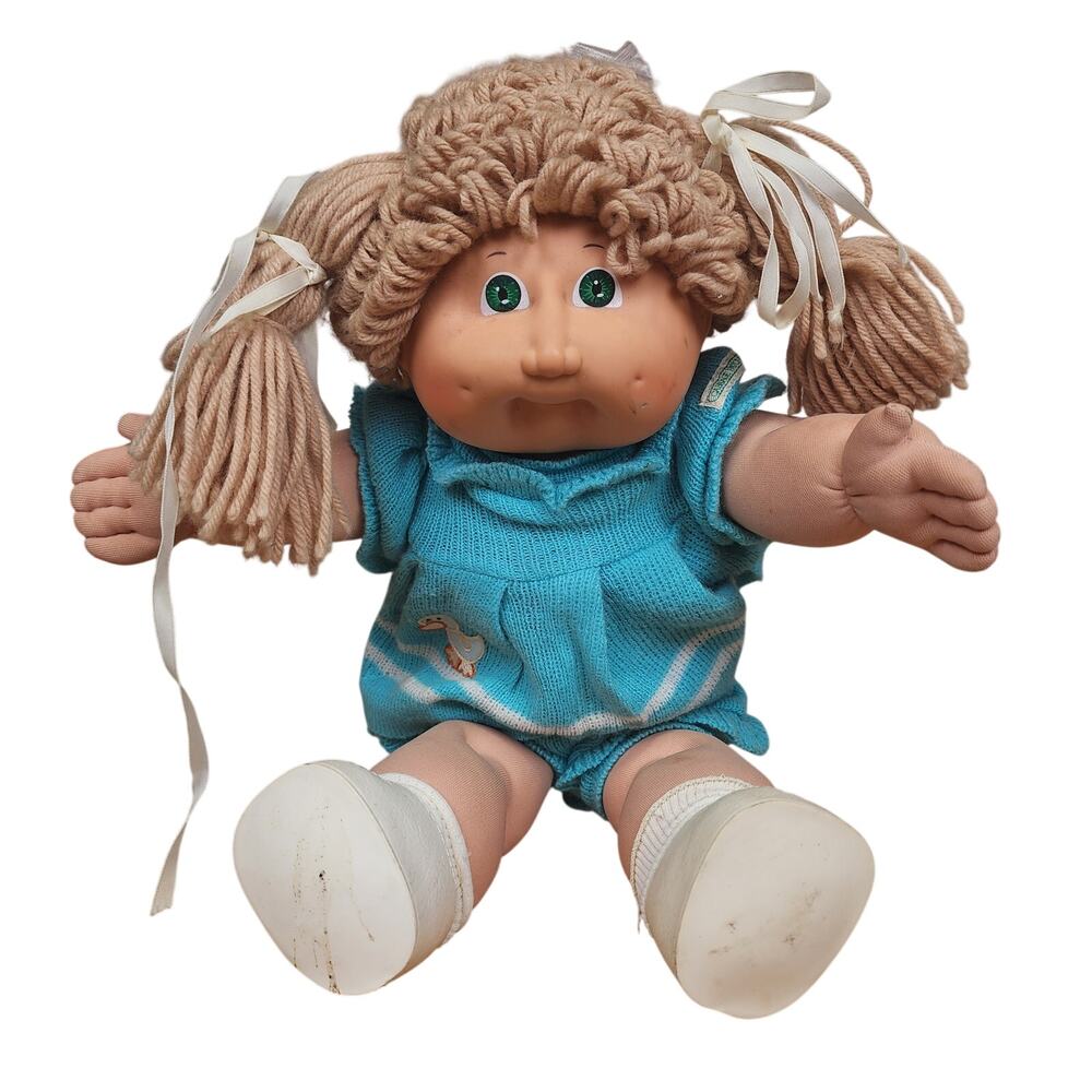 Vintage 1978 1982 Cabbage Patch Doll Blonde Hair Blue eyes with clothing shoes